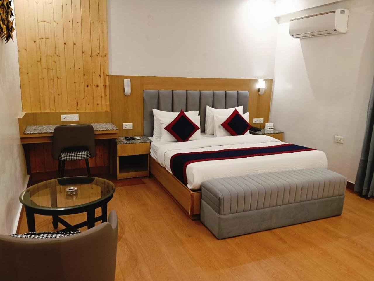 Hotel Grand Legacy Beacon, Dehradun Exterior foto