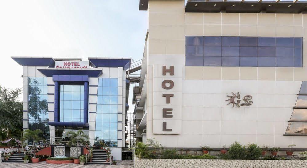 Hotel Grand Legacy Beacon, Dehradun Exterior foto